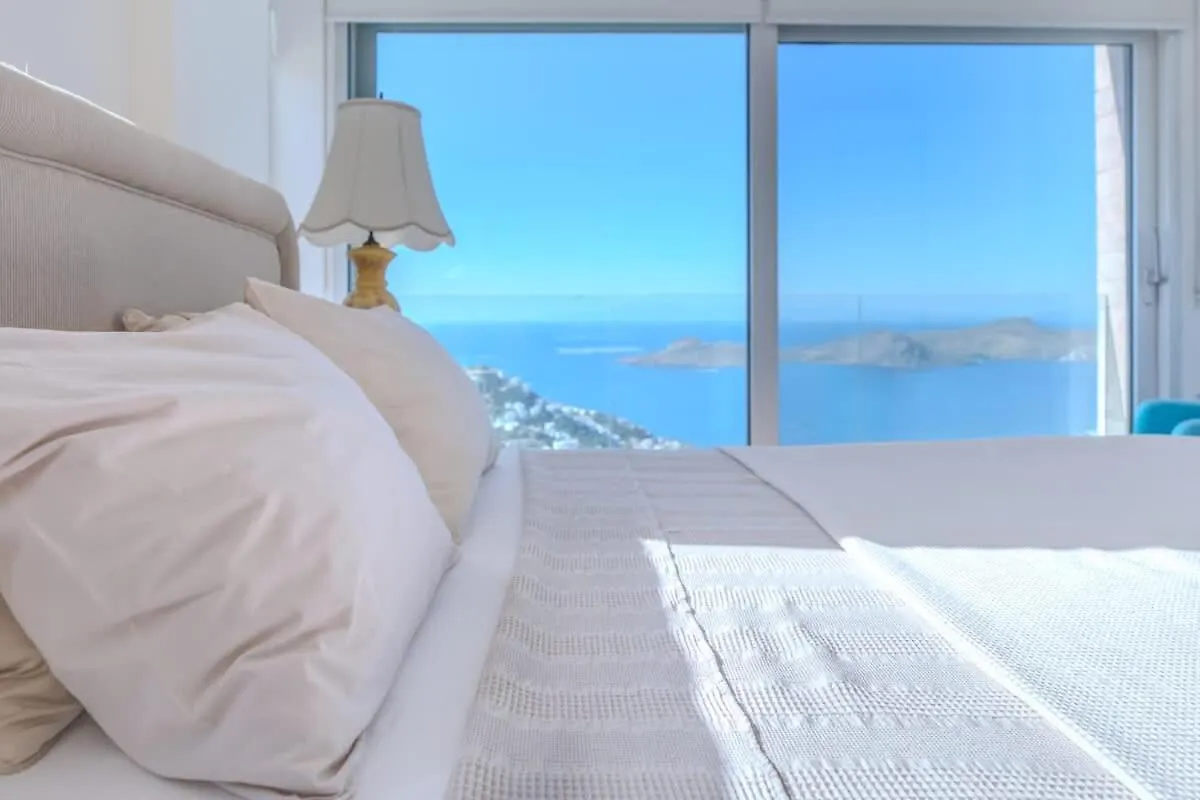 Charming Villa With Amazing View In Bodrum 亚力卡瓦克