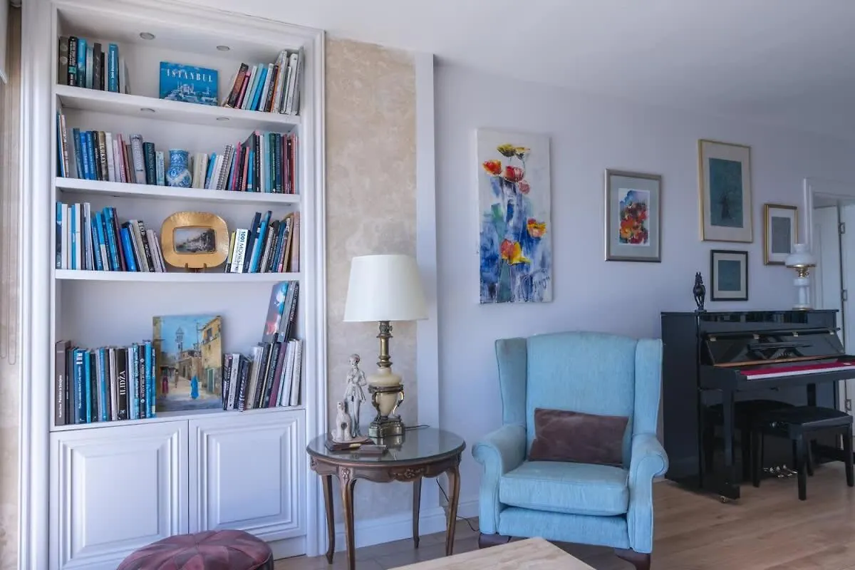 Charming Villa With Amazing View In Bodrum 亚力卡瓦克