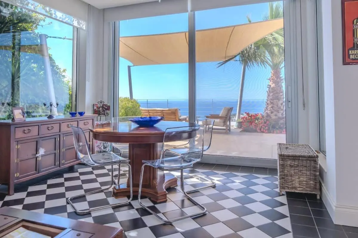 Charming Villa With Amazing View In Bodrum 亚力卡瓦克