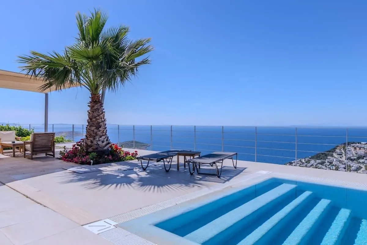 Charming Villa With Amazing View In Bodrum 亚力卡瓦克